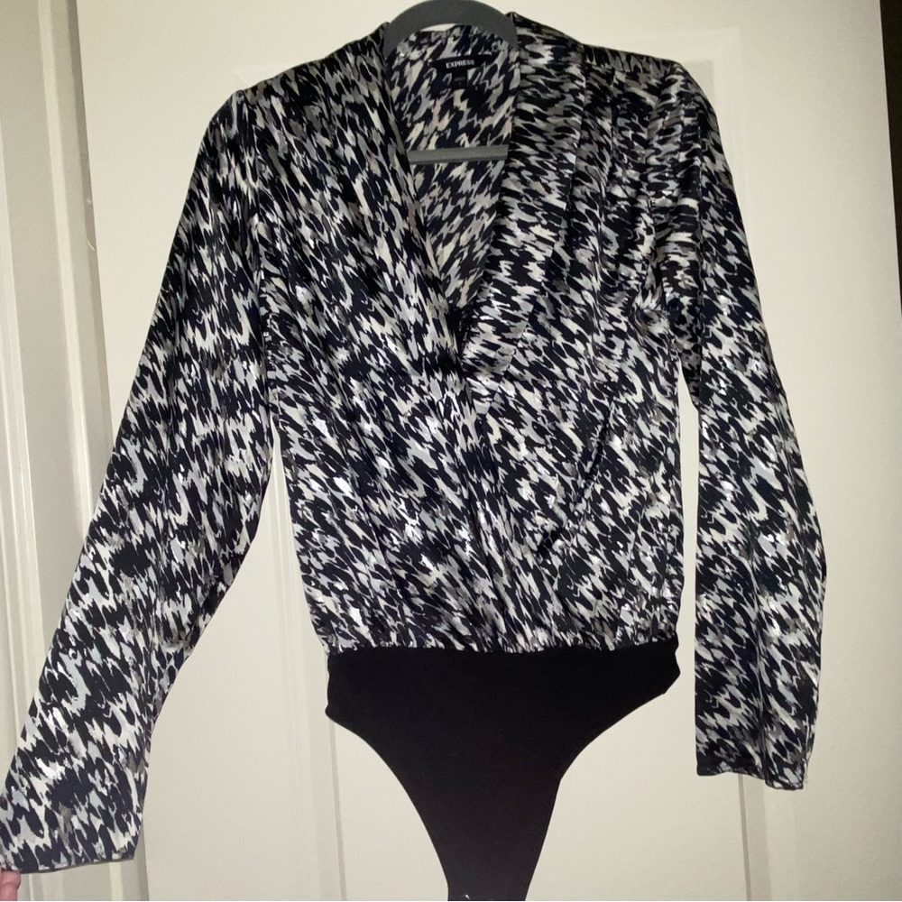 NWOT Express Long-Sleeve Bodysuit with Built-In Cami, Shoulder Pads & Hook Close